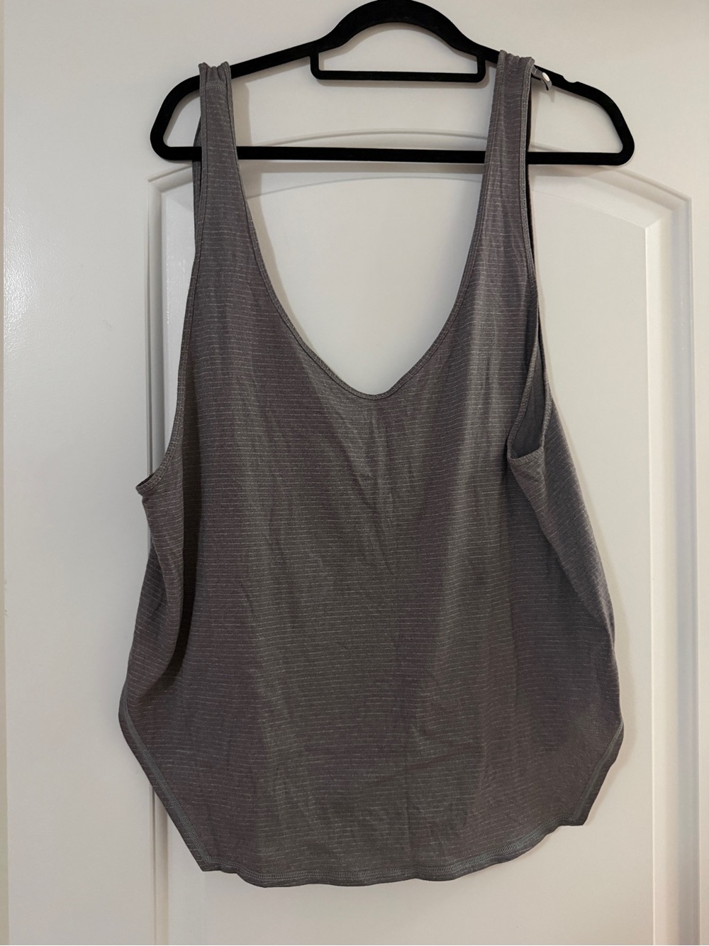 lululemon athletica Gray Scoop Neck Lightweight Tank